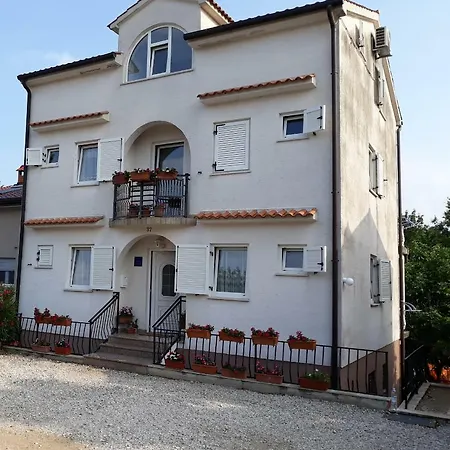 Mali Maj, Punta 37, Brkljacic * Poreč