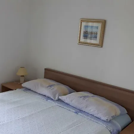 Mali Maj, Punta 37, Brkljacic * Porec